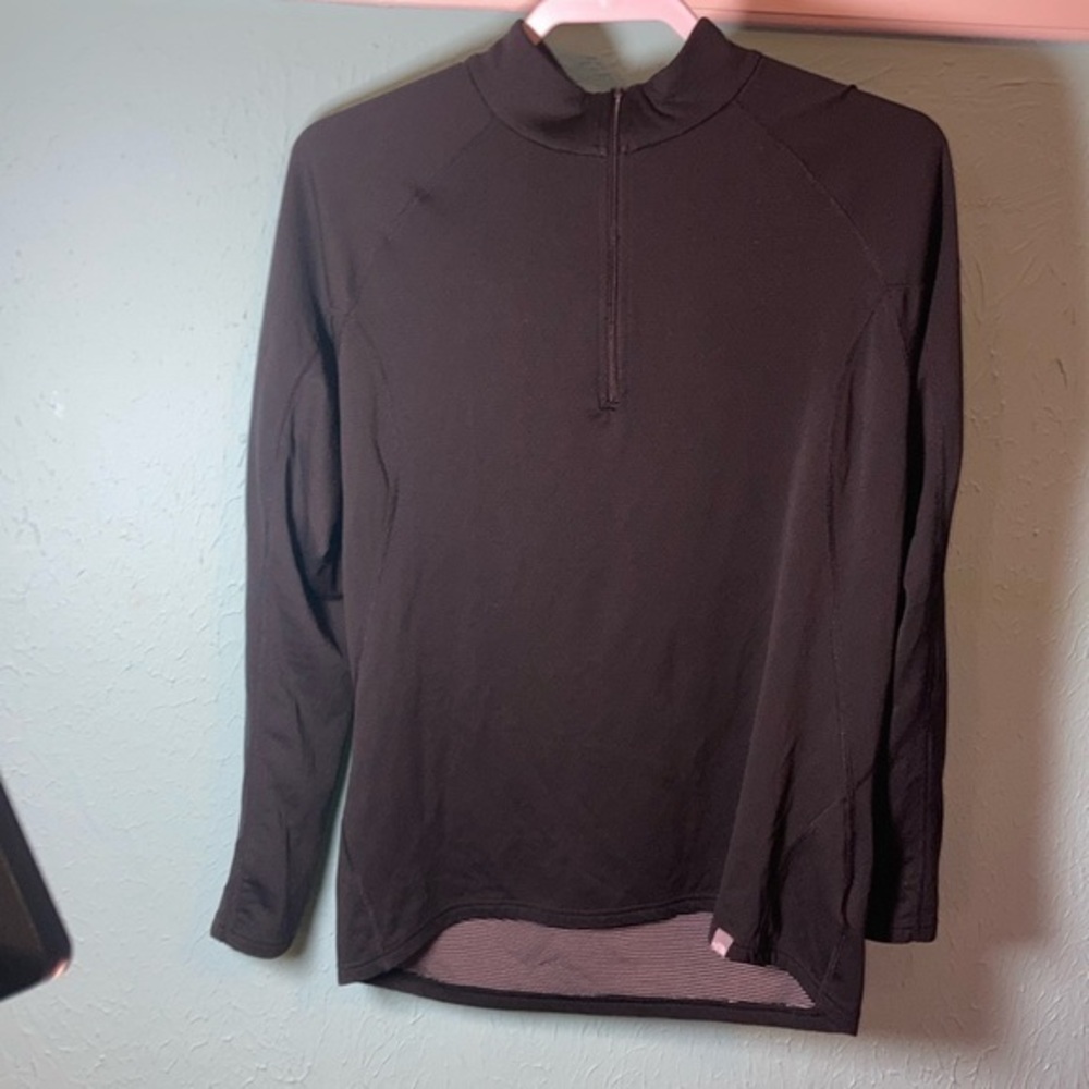 The North Face Men's half zip shirt